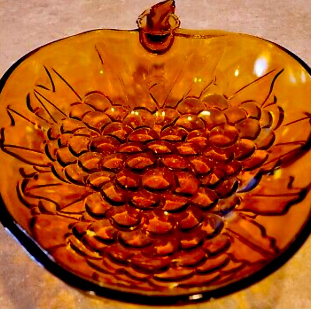 Indiana glass grape fruit bowl in amber